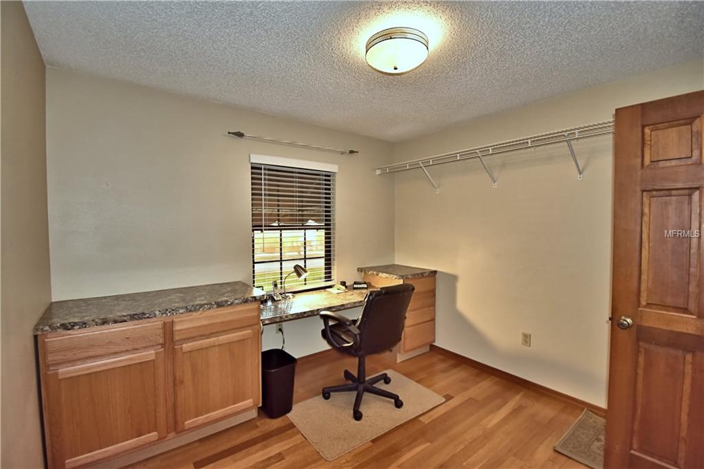 501 HILLSIDE DRIVE, AUBURNDALE, Florida 33823, 4 Bedrooms Bedrooms, 7 Rooms Rooms,3 BathroomsBathrooms,Residential,For sale,HILLSIDE,P4718757