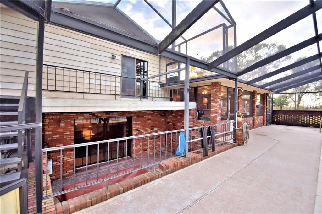 501 HILLSIDE DRIVE, AUBURNDALE, Florida 33823, 4 Bedrooms Bedrooms, 7 Rooms Rooms,3 BathroomsBathrooms,Residential,For sale,HILLSIDE,P4718757