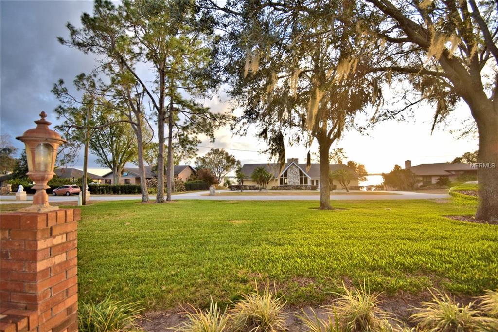 501 HILLSIDE DRIVE, AUBURNDALE, Florida 33823, 4 Bedrooms Bedrooms, 7 Rooms Rooms,3 BathroomsBathrooms,Residential,For sale,HILLSIDE,P4718757