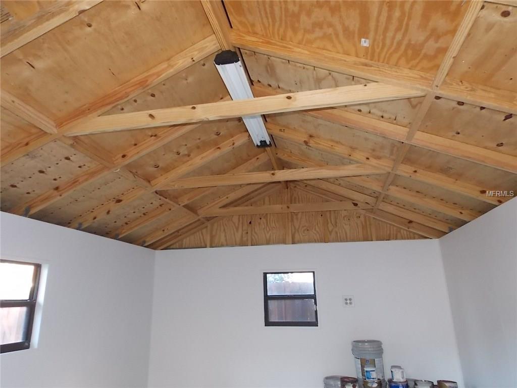 8123 N MANHATTAN AVENUE TAMPA, Florida 33614, 4 Bedrooms Bedrooms, 9 Rooms Rooms,2 BathroomsBathrooms,Residential,For sale,MANHATTAN,T2925533