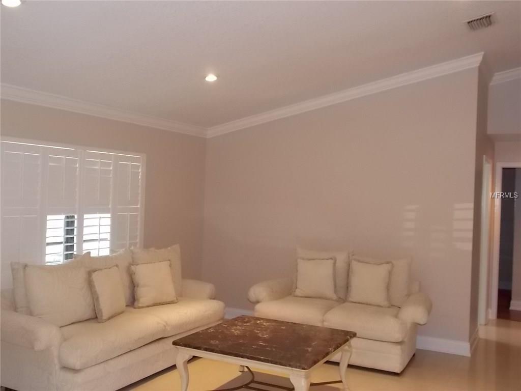 8123 N MANHATTAN AVENUE TAMPA, Florida 33614, 4 Bedrooms Bedrooms, 9 Rooms Rooms,2 BathroomsBathrooms,Residential,For sale,MANHATTAN,T2925533