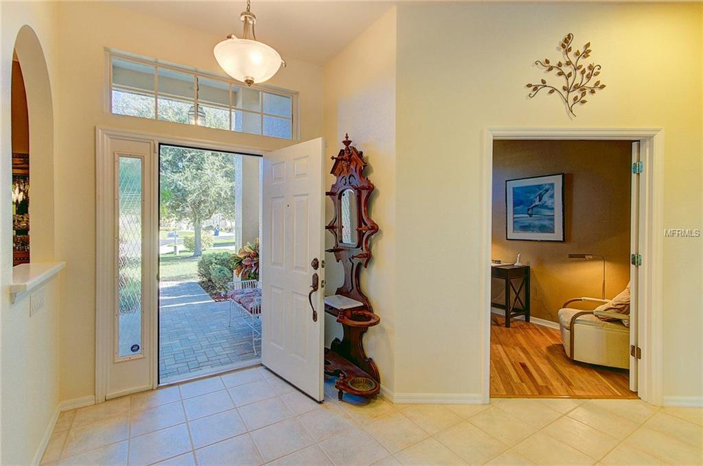 4810 76TH COURT E, BRADENTON, Florida 34203, 3 Bedrooms Bedrooms, 8 Rooms Rooms,2 BathroomsBathrooms,Residential,For sale,76TH,A4208531