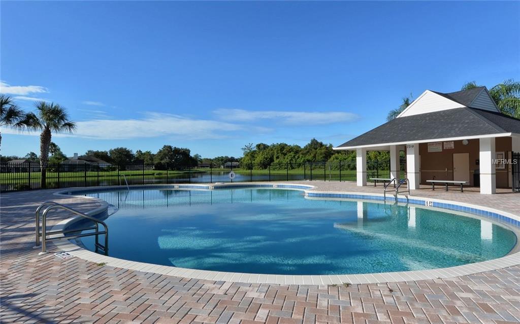 4810 76TH COURT E, BRADENTON, Florida 34203, 3 Bedrooms Bedrooms, 8 Rooms Rooms,2 BathroomsBathrooms,Residential,For sale,76TH,A4208531