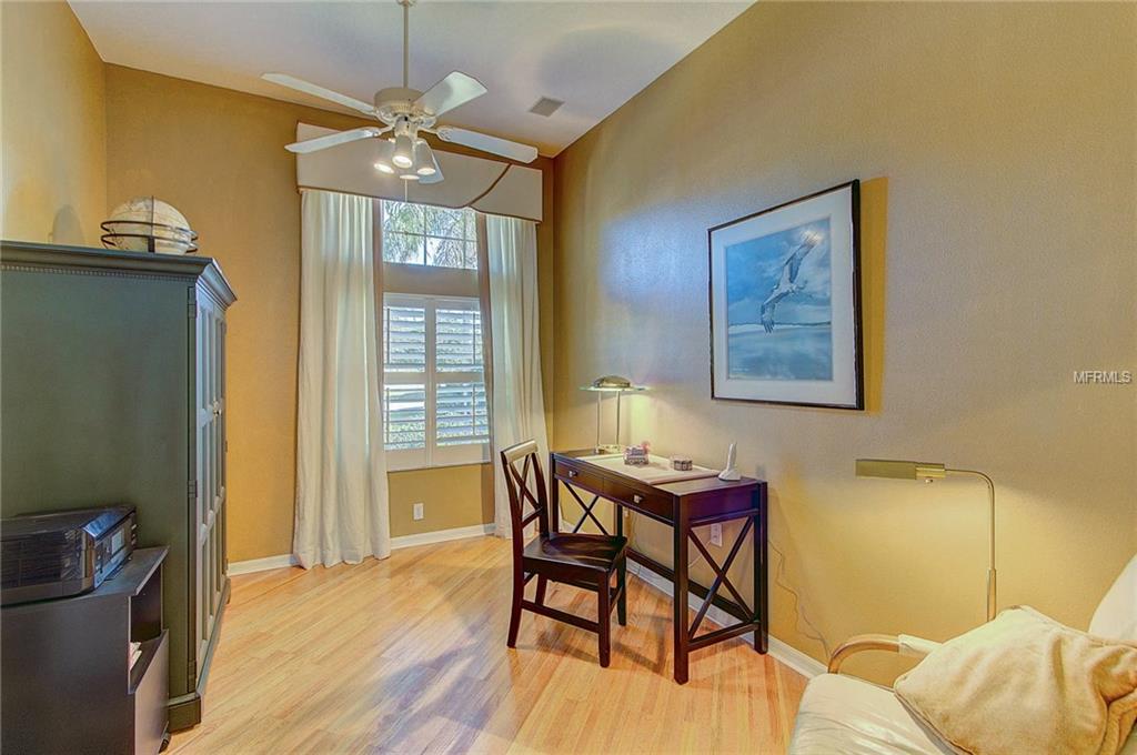 4810 76TH COURT E, BRADENTON, Florida 34203, 3 Bedrooms Bedrooms, 8 Rooms Rooms,2 BathroomsBathrooms,Residential,For sale,76TH,A4208531