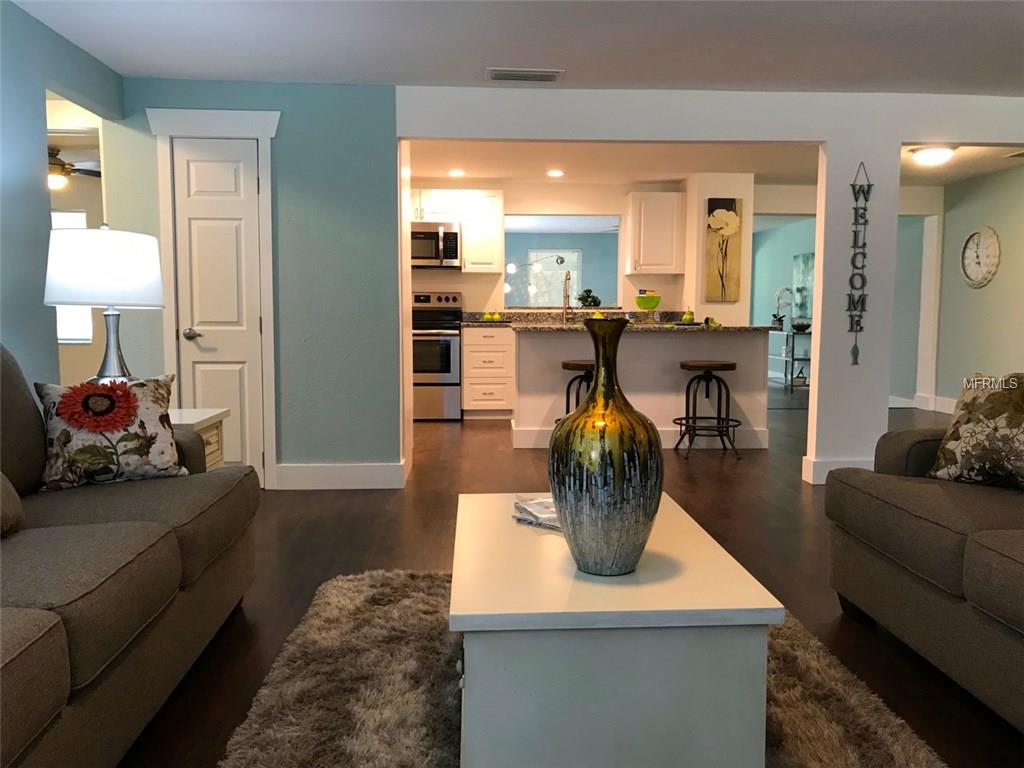 208 47TH STREET W, BRADENTON, Florida 34209, 3 Bedrooms Bedrooms, 3 Rooms Rooms,2 BathroomsBathrooms,Residential,For sale,47TH,A4209180