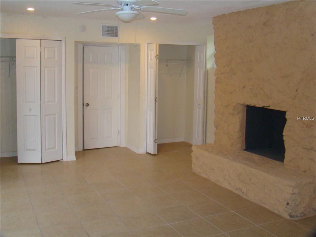 1005 KEATS AVENUE, ORLANDO, Florida 32809, 4 Bedrooms Bedrooms, 9 Rooms Rooms,2 BathroomsBathrooms,Residential,For sale,KEATS,O5561408