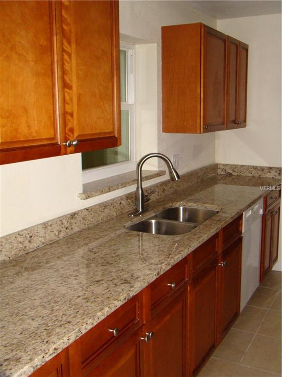 1005 KEATS AVENUE, ORLANDO, Florida 32809, 4 Bedrooms Bedrooms, 9 Rooms Rooms,2 BathroomsBathrooms,Residential,For sale,KEATS,O5561408