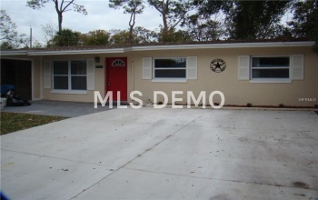 1005 KEATS AVENUE, ORLANDO, Florida 32809, 4 Bedrooms Bedrooms, 9 Rooms Rooms,2 BathroomsBathrooms,Residential,For sale,KEATS,O5561408