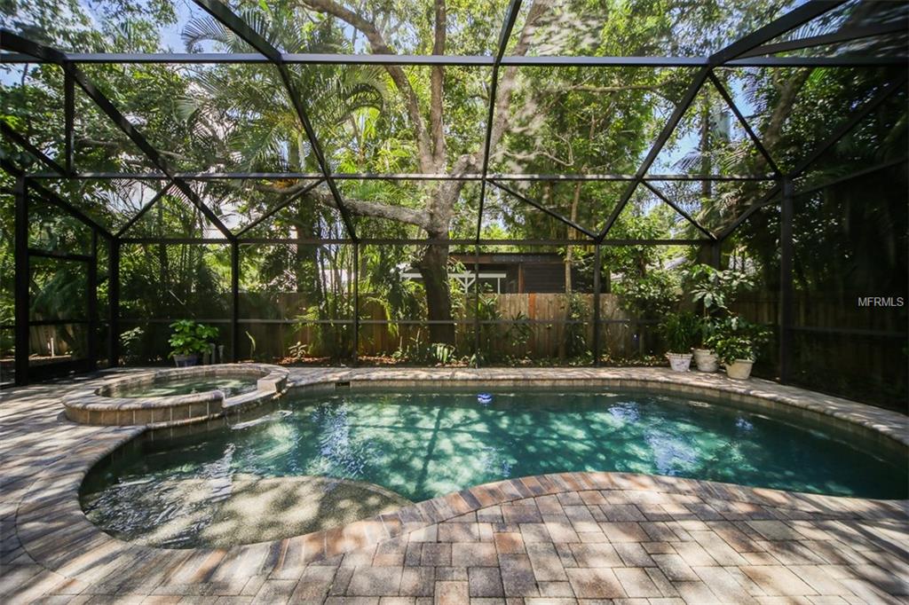 1874 OLEANDER STREET, SARASOTA, Florida 34239, 5 Bedrooms Bedrooms, 14 Rooms Rooms,4 BathroomsBathrooms,Residential,For sale,OLEANDER,A4209954