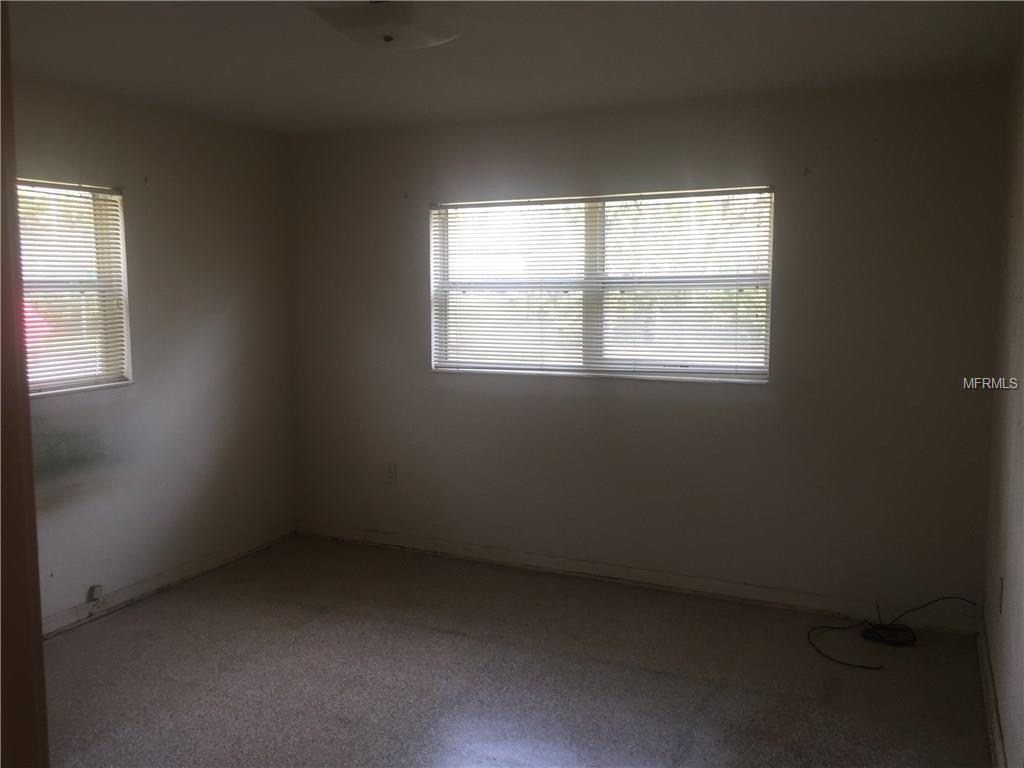 1503 AZALEA STREET, PLANT CITY, Florida 33563, 3 Bedrooms Bedrooms, 6 Rooms Rooms,2 BathroomsBathrooms,Residential,For sale,AZALEA,T2928439