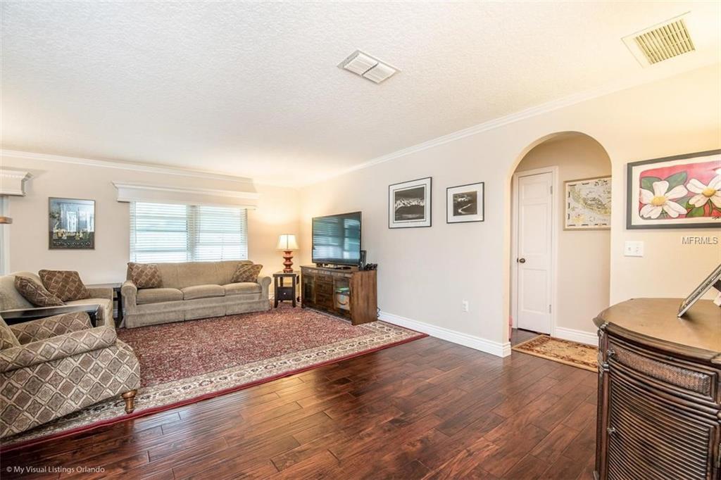 256 CAMBRIDGE DRIVE, LONGWOOD, Florida 32779, 4 Bedrooms Bedrooms, 7 Rooms Rooms,2 BathroomsBathrooms,Residential,For sale,CAMBRIDGE,O5561939