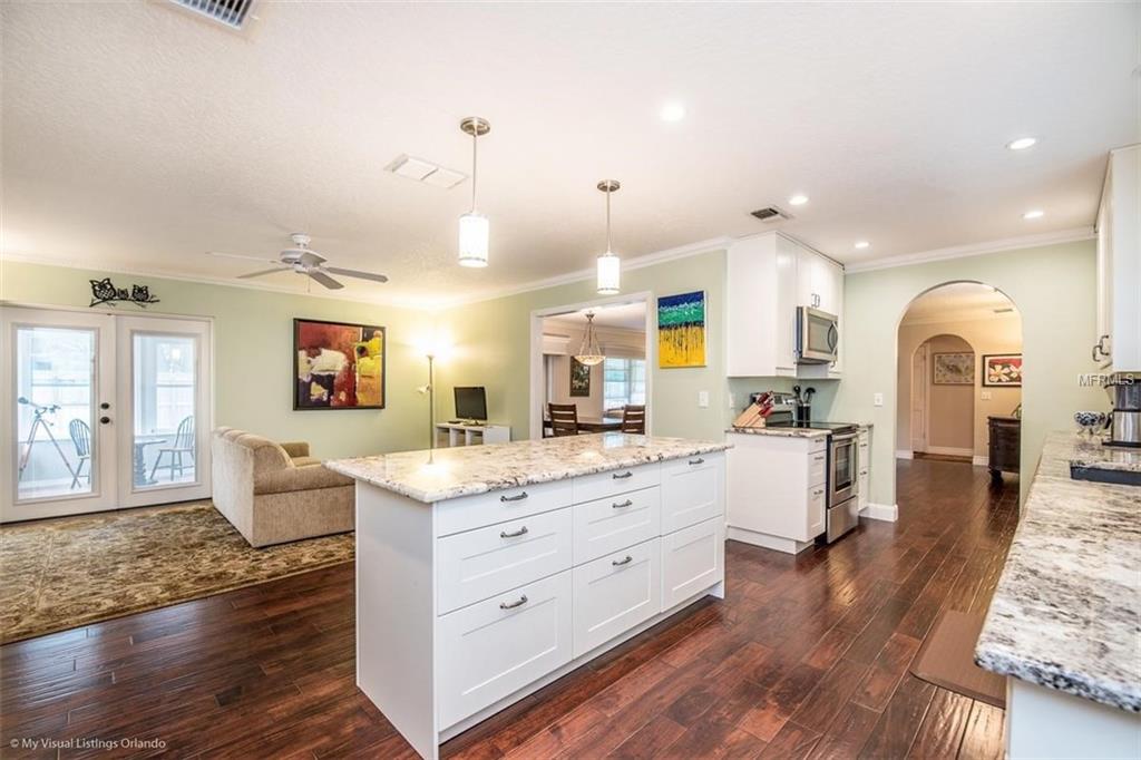 256 CAMBRIDGE DRIVE, LONGWOOD, Florida 32779, 4 Bedrooms Bedrooms, 7 Rooms Rooms,2 BathroomsBathrooms,Residential,For sale,CAMBRIDGE,O5561939