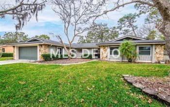 256 CAMBRIDGE DRIVE, LONGWOOD, Florida 32779, 4 Bedrooms Bedrooms, 7 Rooms Rooms,2 BathroomsBathrooms,Residential,For sale,CAMBRIDGE,O5561939