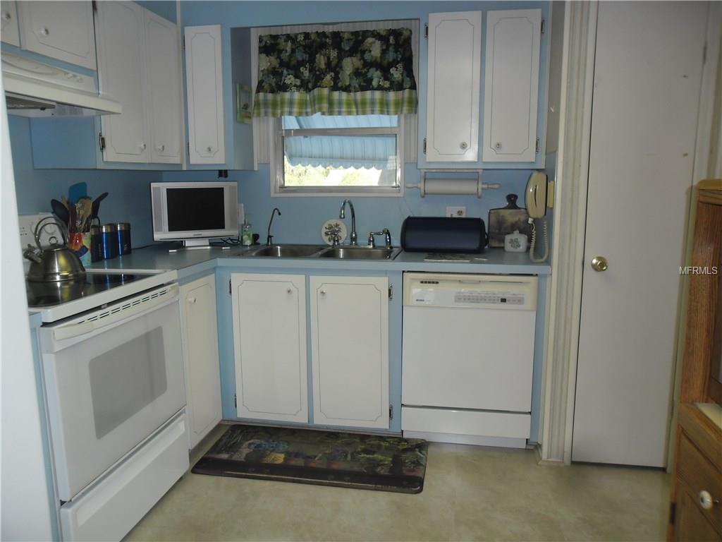 77 TANGLEWOOD DRIVE, PALM HARBOR, Florida 34684, 2 Bedrooms Bedrooms, 6 Rooms Rooms,2 BathroomsBathrooms,Residential,For sale,TANGLEWOOD,U7839070