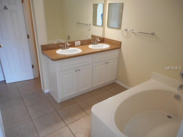 13083 CURRY DRIVE, SPRING HILL, Florida 34609, 5 Bedrooms Bedrooms, 12 Rooms Rooms,3 BathroomsBathrooms,Residential,For sale,CURRY,W7635775