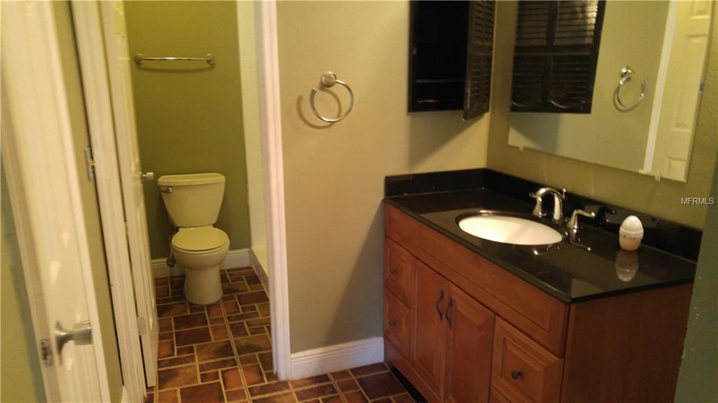 5813 BLUE DAHLIA WAY, ORLANDO, Florida 32807, 2 Bedrooms Bedrooms, 4 Rooms Rooms,2 BathroomsBathrooms,Residential,For sale,BLUE DAHLIA,O5553689