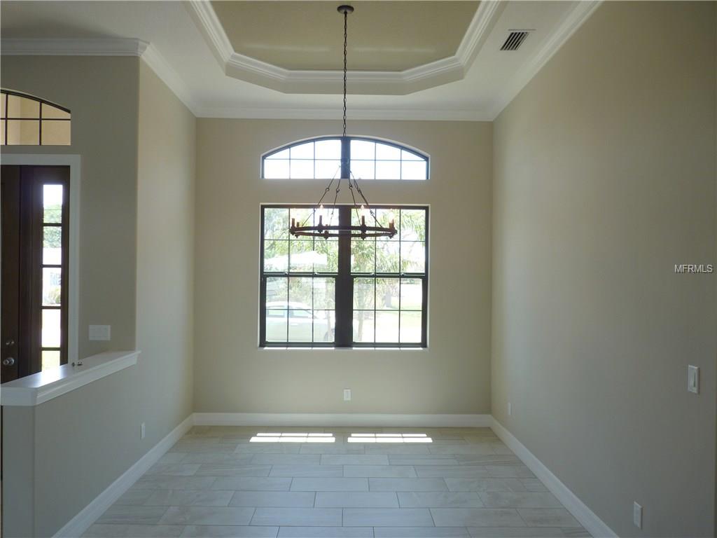 332 CORAL STREET, VENICE, Florida 34285, 3 Bedrooms Bedrooms, 8 Rooms Rooms,2 BathroomsBathrooms,Residential,For sale,CORAL,N5915751