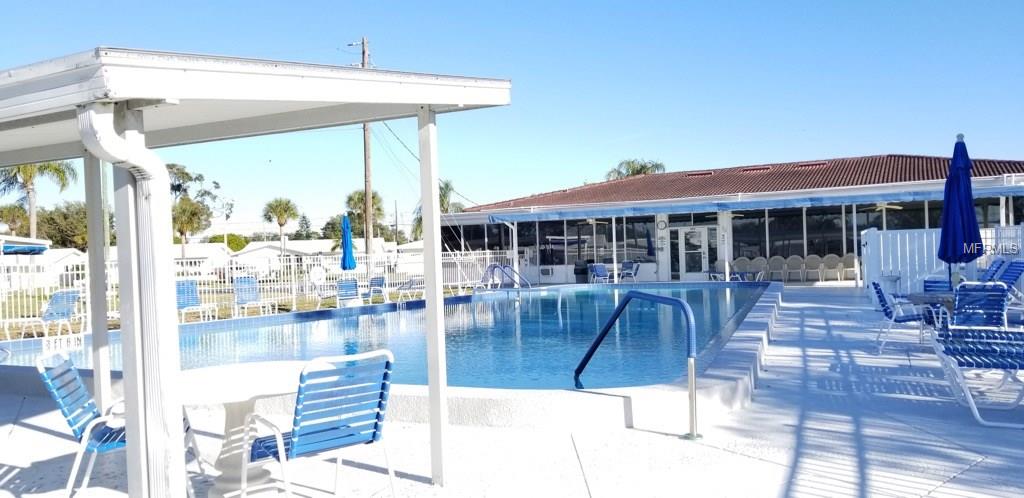 9945 MAINLANDS BOULEVARD N, PINELLAS PARK, Florida 33782, 2 Bedrooms Bedrooms, 3 Rooms Rooms,2 BathroomsBathrooms,Residential,For sale,MAINLANDS,O5557075