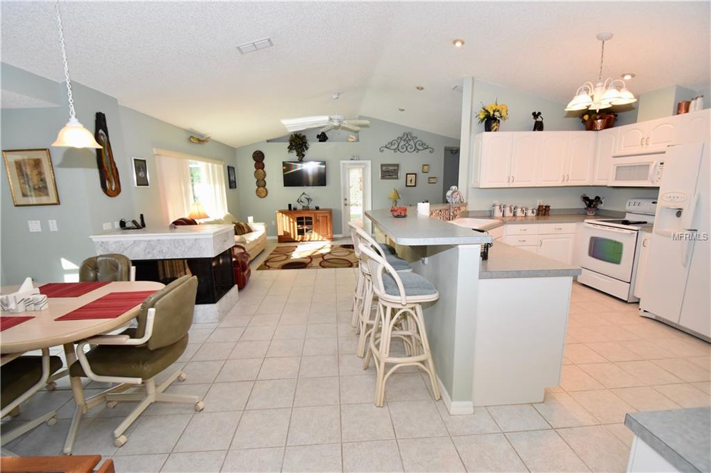 1450 FORT SMITH BOULEVARD, DELTONA, Florida 32725, 4 Bedrooms Bedrooms, 8 Rooms Rooms,2 BathroomsBathrooms,Residential,For sale,FORT SMITH,O5559464