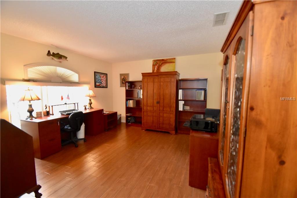 1450 FORT SMITH BOULEVARD, DELTONA, Florida 32725, 4 Bedrooms Bedrooms, 8 Rooms Rooms,2 BathroomsBathrooms,Residential,For sale,FORT SMITH,O5559464