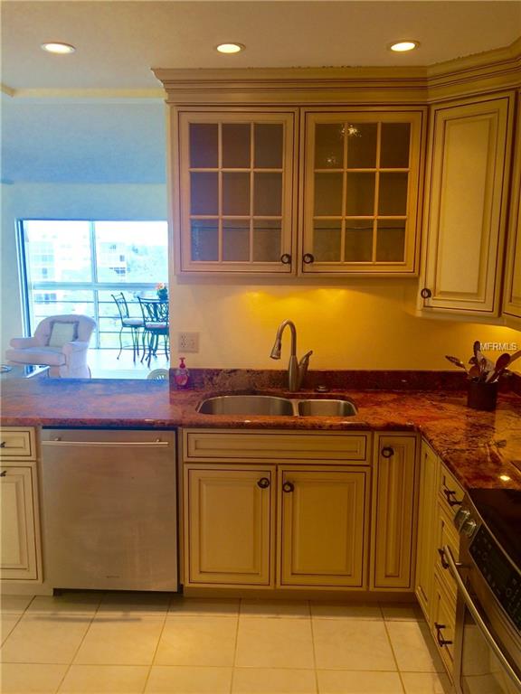 3680 IRONWOOD CIRCLE, BRADENTON, Florida 34209, 2 Bedrooms Bedrooms, 4 Rooms Rooms,2 BathroomsBathrooms,Residential,For sale,IRONWOOD,A4208891