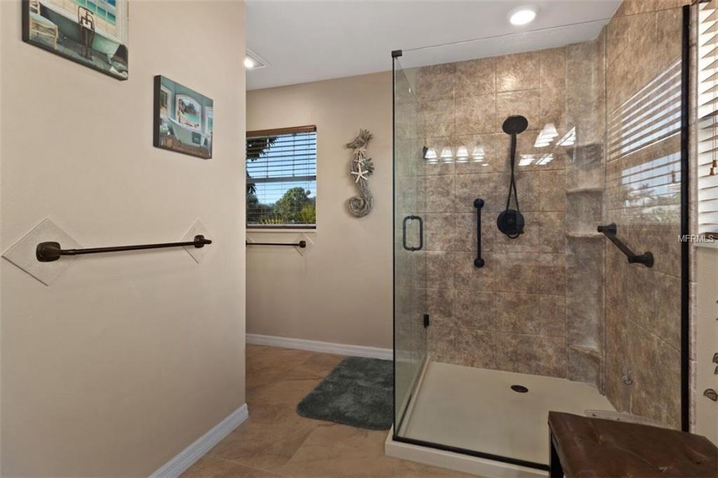 3163 57TH AVENUE CIRCLE E, BRADENTON, Florida 34203, 3 Bedrooms Bedrooms, 3 Rooms Rooms,2 BathroomsBathrooms,Residential,For sale,57TH AVENUE,A4209756