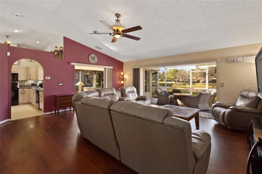 3163 57TH AVENUE CIRCLE E, BRADENTON, Florida 34203, 3 Bedrooms Bedrooms, 3 Rooms Rooms,2 BathroomsBathrooms,Residential,For sale,57TH AVENUE,A4209756