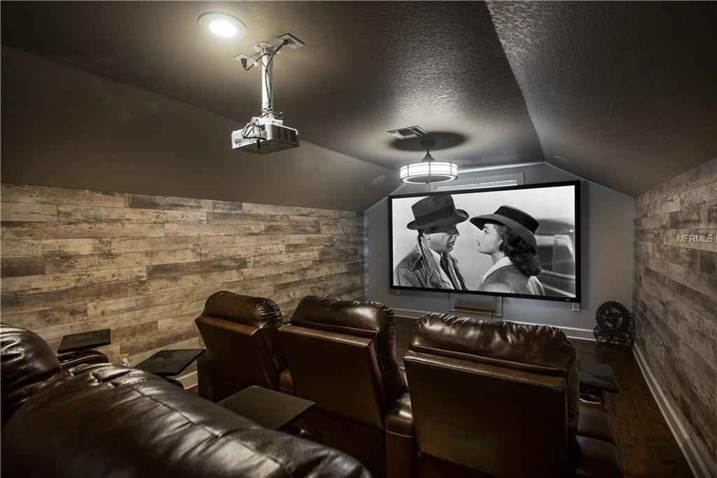 16328 EMERALD COVE DRIVE, LUTZ, Florida 33549, 5 Bedrooms Bedrooms, 11 Rooms Rooms,4 BathroomsBathrooms,Residential,For sale,EMERALD COVE,T2928321