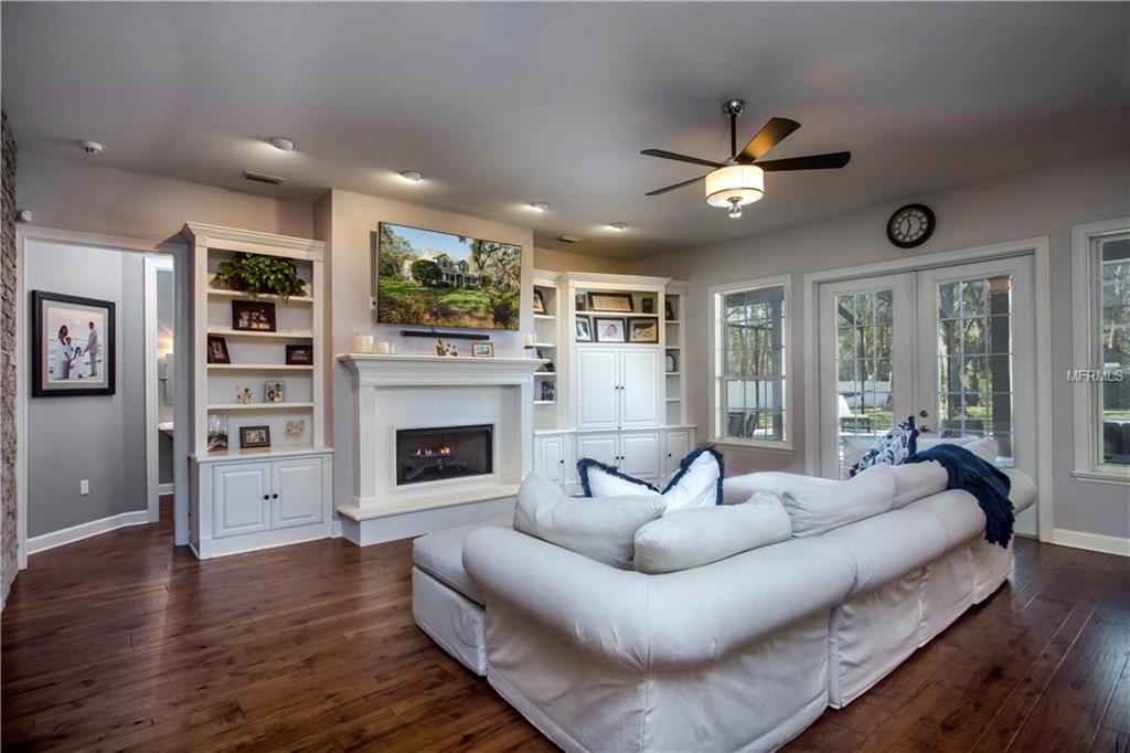 16328 EMERALD COVE DRIVE, LUTZ, Florida 33549, 5 Bedrooms Bedrooms, 11 Rooms Rooms,4 BathroomsBathrooms,Residential,For sale,EMERALD COVE,T2928321