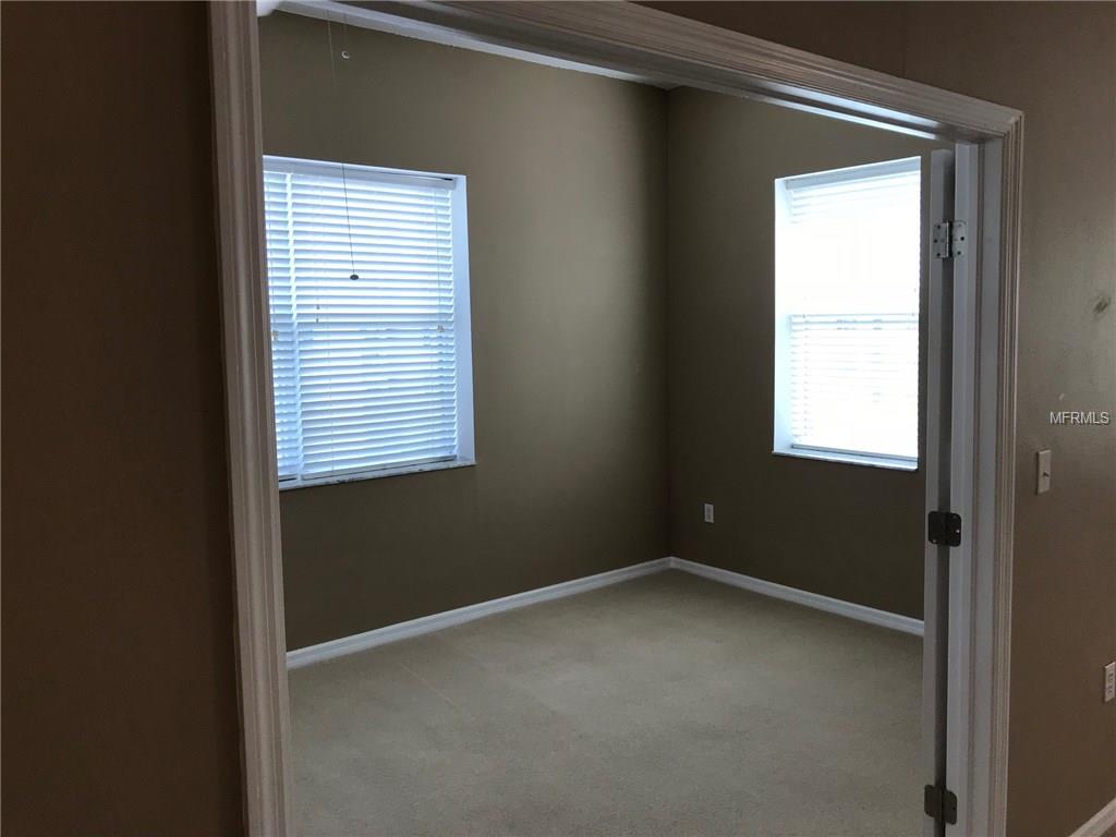 606 WELLS COURT, CLEARWATER, Florida 33756, 2 Bedrooms Bedrooms, 5 Rooms Rooms,2 BathroomsBathrooms,Residential,For sale,WELLS,U7835176