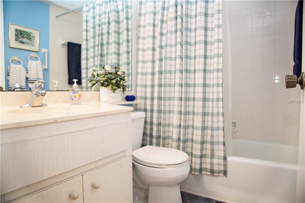 4863 INDEPENDENCE DRIVE, BRADENTON, Florida 34210, 2 Bedrooms Bedrooms, 5 Rooms Rooms,2 BathroomsBathrooms,Residential,For sale,INDEPENDENCE,A4206029