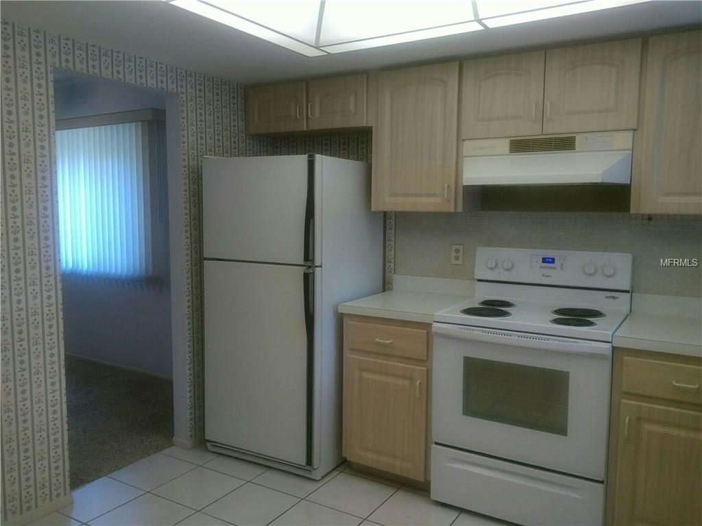 3957 LAKESIDE ROAD, SARASOTA, Florida 34232, 2 Bedrooms Bedrooms, 8 Rooms Rooms,2 BathroomsBathrooms,Residential,For sale,LAKESIDE,A4206638