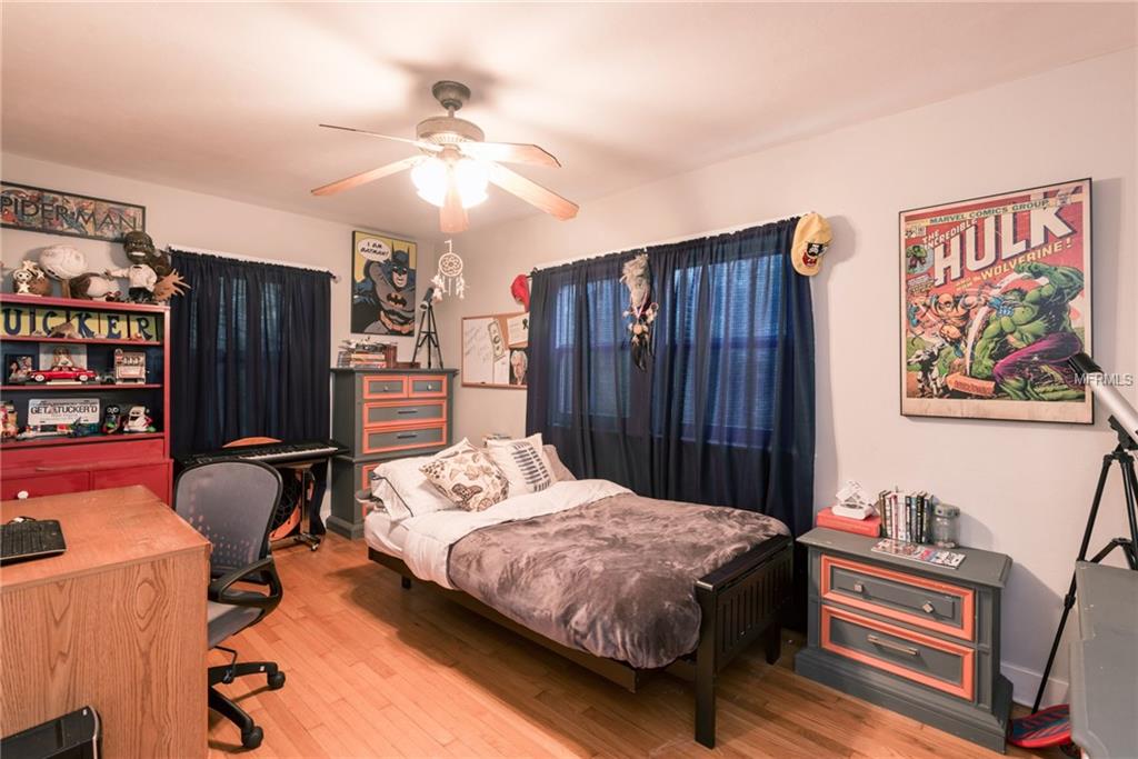 2451 WOODLAWN CIRCLE W, ST PETERSBURG, Florida 33704, 3 Bedrooms Bedrooms, 4 Rooms Rooms,2 BathroomsBathrooms,Residential,For sale,WOODLAWN,U7845705