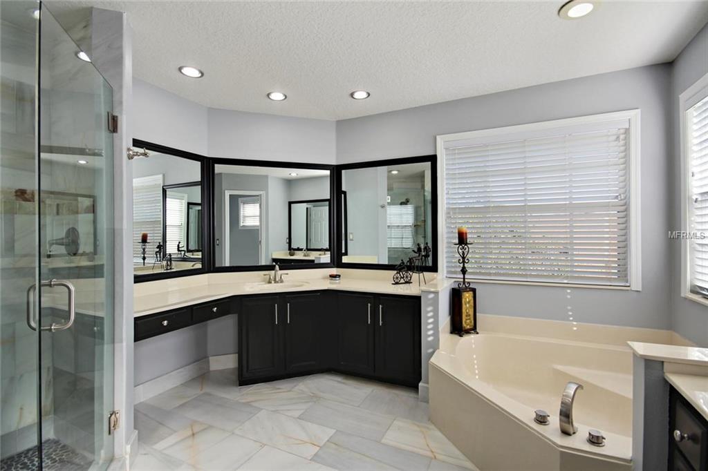 4424 SADDLEWORTH CIRCLE, ORLANDO, Florida 32826, 5 Bedrooms Bedrooms, 9 Rooms Rooms,2 BathroomsBathrooms,Residential,For sale,SADDLEWORTH,O5560511