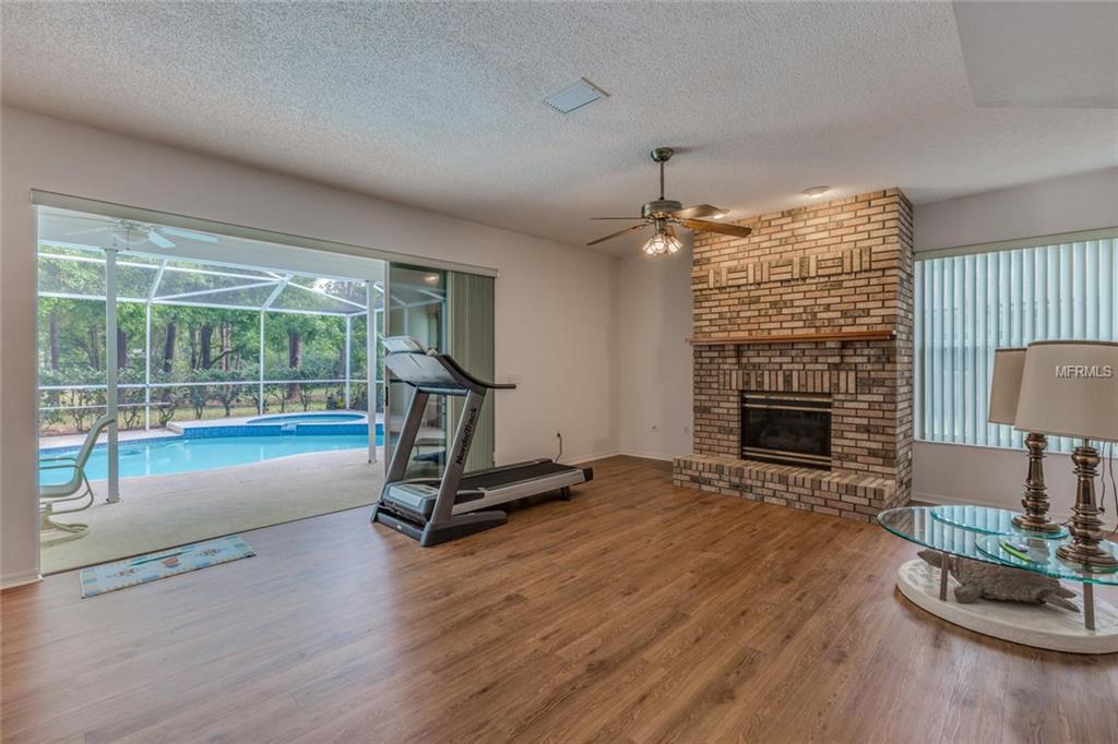 2333 WARWICK DRIVE, OLDSMAR, Florida 34677, 5 Bedrooms Bedrooms, 3 Rooms Rooms,3 BathroomsBathrooms,Residential,For sale,WARWICK,U7846949