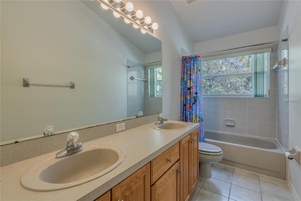 2333 WARWICK DRIVE, OLDSMAR, Florida 34677, 5 Bedrooms Bedrooms, 3 Rooms Rooms,3 BathroomsBathrooms,Residential,For sale,WARWICK,U7846949