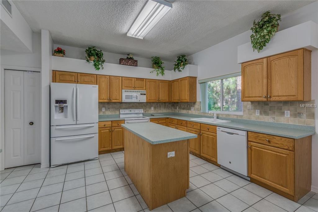 2333 WARWICK DRIVE, OLDSMAR, Florida 34677, 5 Bedrooms Bedrooms, 3 Rooms Rooms,3 BathroomsBathrooms,Residential,For sale,WARWICK,U7846949