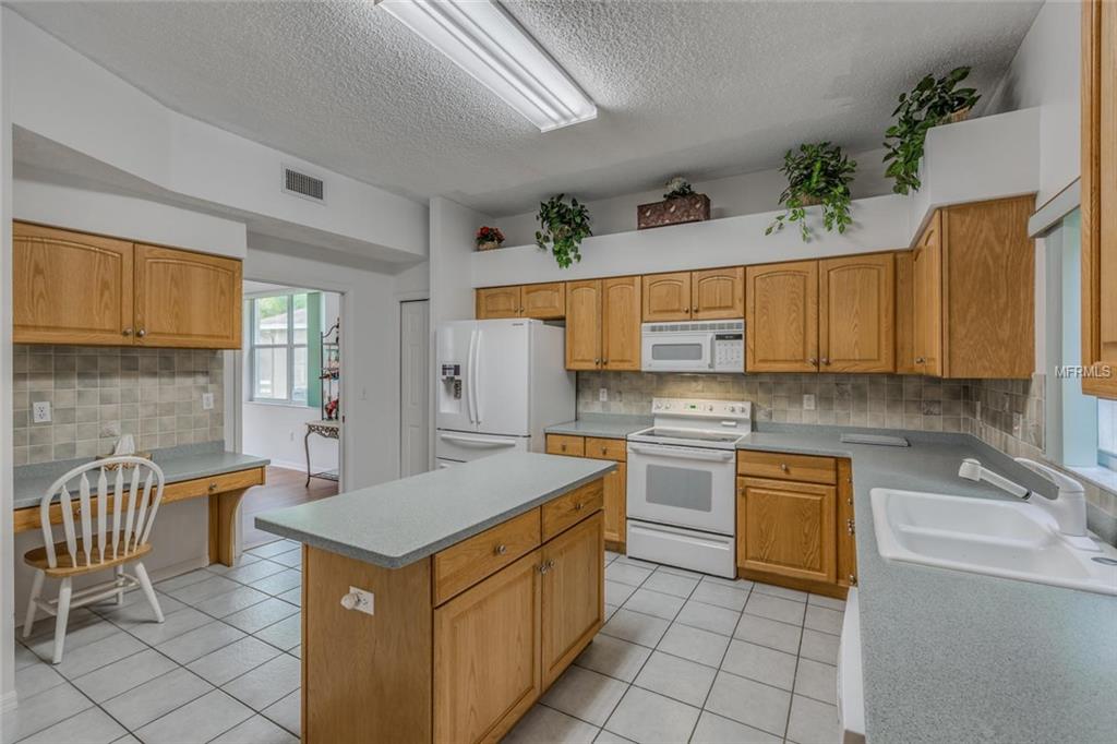 2333 WARWICK DRIVE, OLDSMAR, Florida 34677, 5 Bedrooms Bedrooms, 3 Rooms Rooms,3 BathroomsBathrooms,Residential,For sale,WARWICK,U7846949