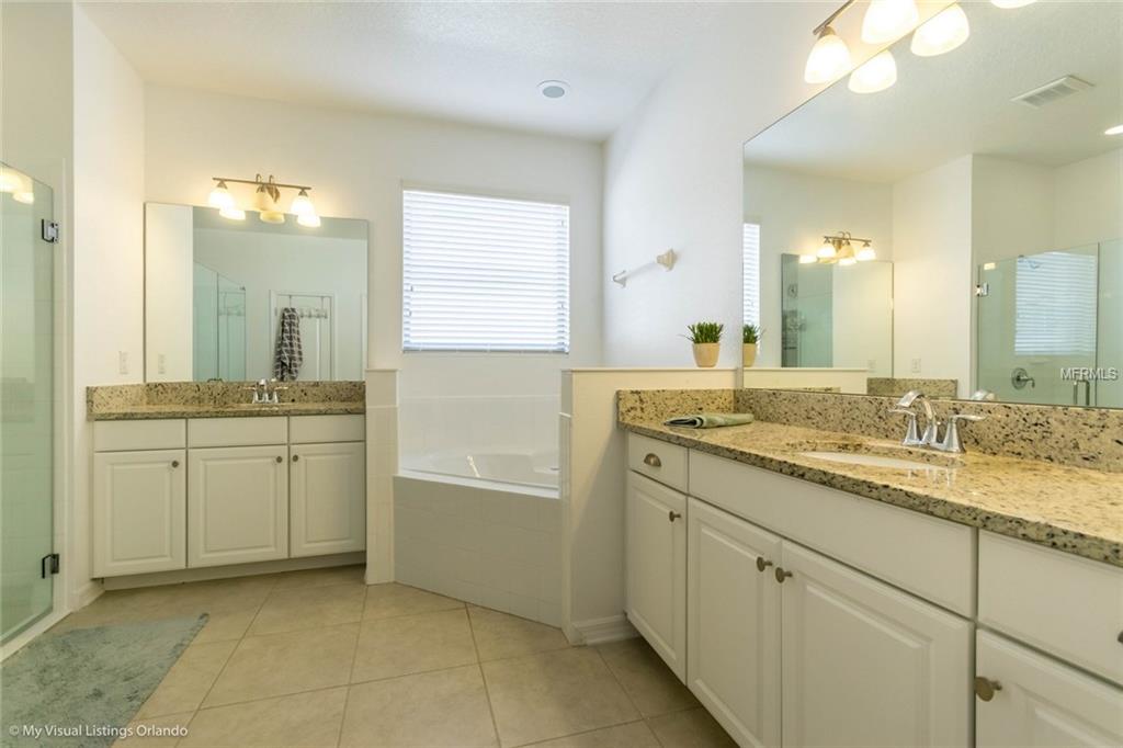 627 STONE OAK DRIVE, SANFORD, Florida 32771, 4 Bedrooms Bedrooms, 8 Rooms Rooms,4 BathroomsBathrooms,Residential,For sale,STONE OAK,O5561157