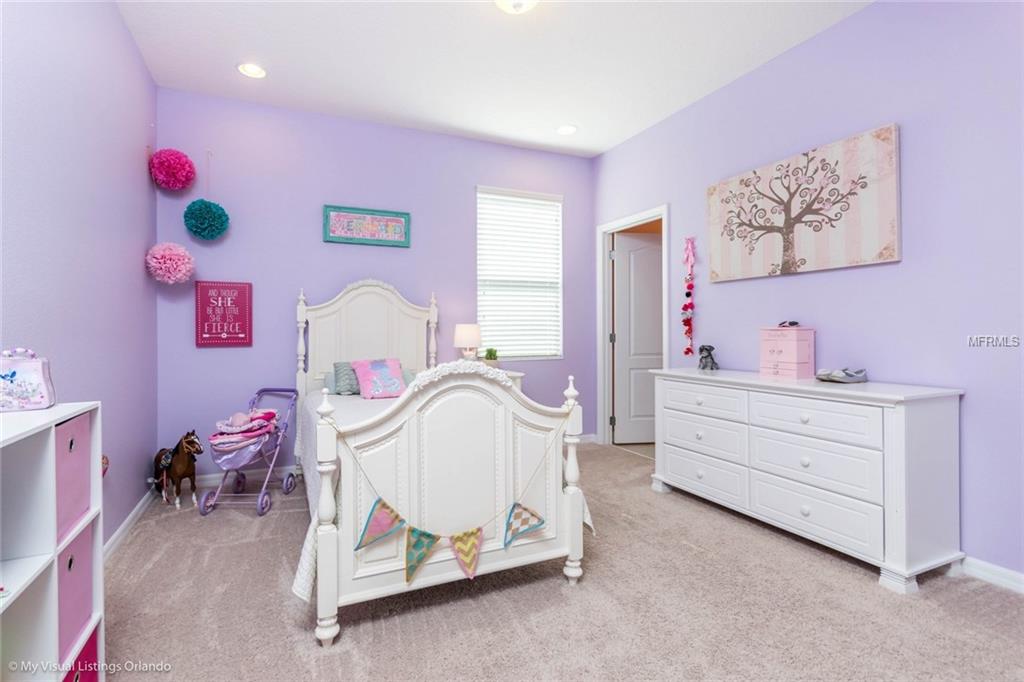 627 STONE OAK DRIVE, SANFORD, Florida 32771, 4 Bedrooms Bedrooms, 8 Rooms Rooms,4 BathroomsBathrooms,Residential,For sale,STONE OAK,O5561157