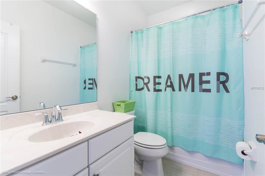 627 STONE OAK DRIVE, SANFORD, Florida 32771, 4 Bedrooms Bedrooms, 8 Rooms Rooms,4 BathroomsBathrooms,Residential,For sale,STONE OAK,O5561157