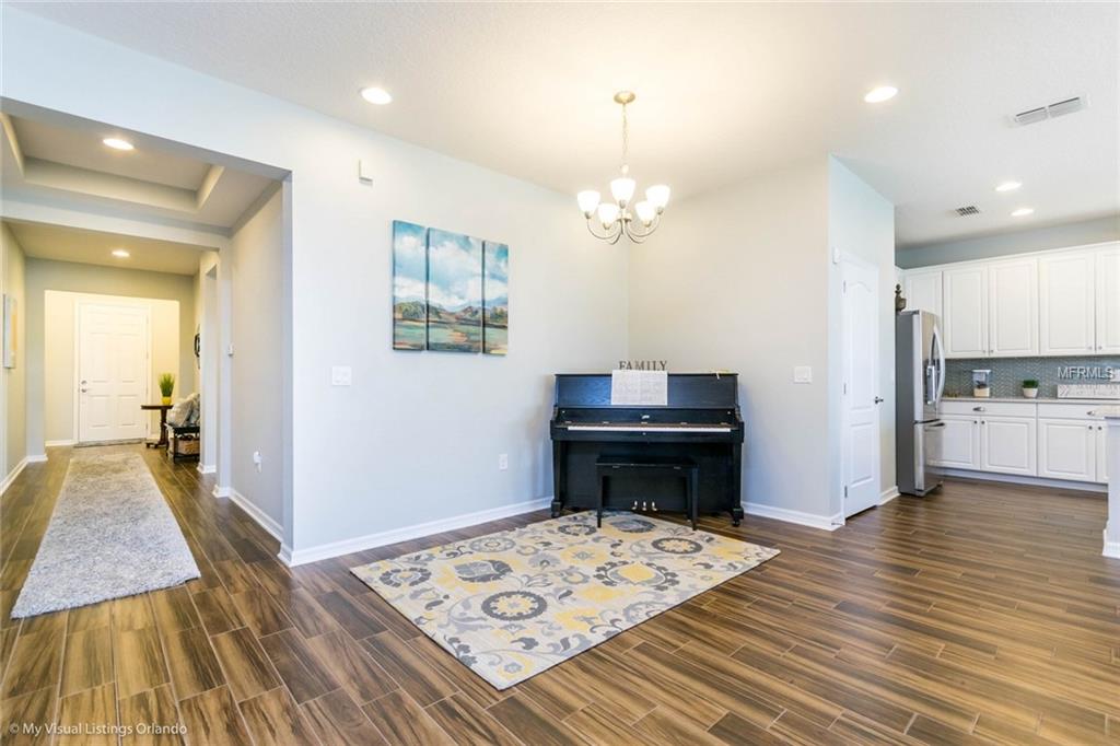 627 STONE OAK DRIVE, SANFORD, Florida 32771, 4 Bedrooms Bedrooms, 8 Rooms Rooms,4 BathroomsBathrooms,Residential,For sale,STONE OAK,O5561157