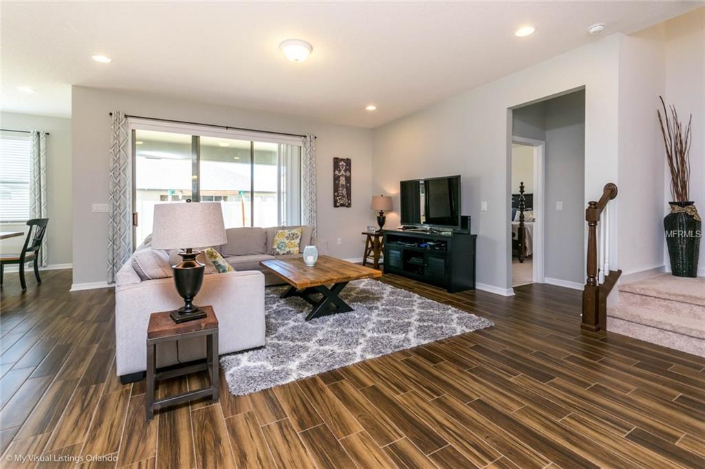 627 STONE OAK DRIVE, SANFORD, Florida 32771, 4 Bedrooms Bedrooms, 8 Rooms Rooms,4 BathroomsBathrooms,Residential,For sale,STONE OAK,O5561157