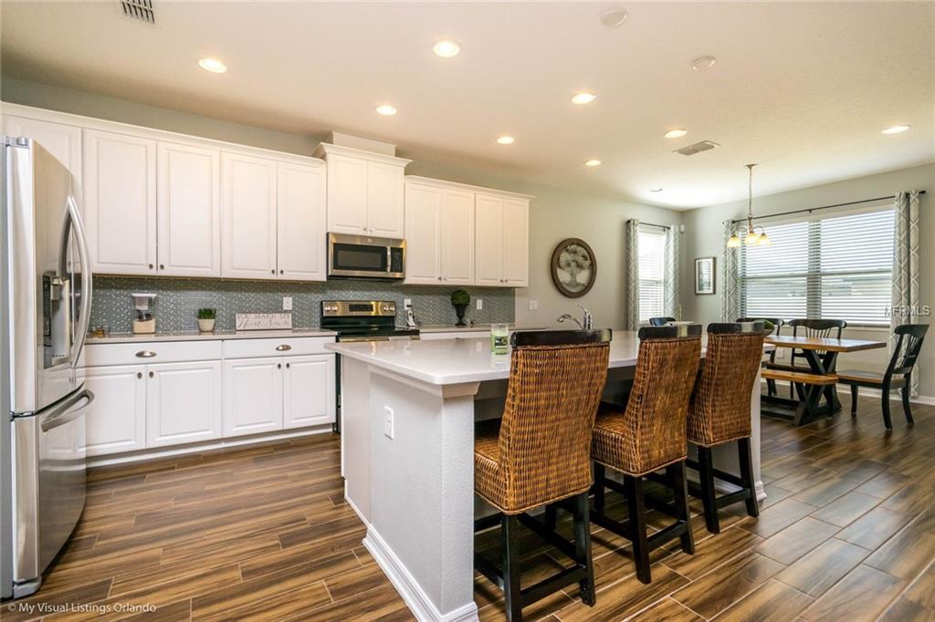 627 STONE OAK DRIVE, SANFORD, Florida 32771, 4 Bedrooms Bedrooms, 8 Rooms Rooms,4 BathroomsBathrooms,Residential,For sale,STONE OAK,O5561157