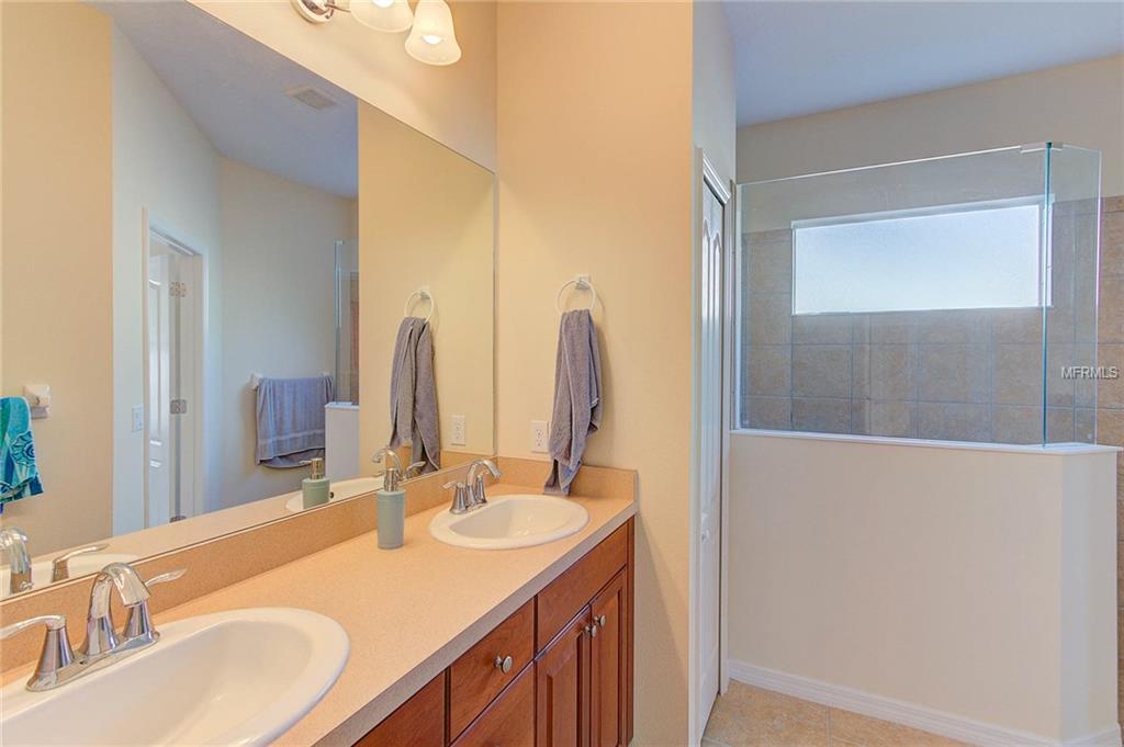 11808 CRAWFORD PARRISH LN, PARRISH, Florida 34219, 3 Bedrooms Bedrooms, 5 Rooms Rooms,2 BathroomsBathrooms,Residential,For sale,CRAWFORD PARRISH LN,A4209866