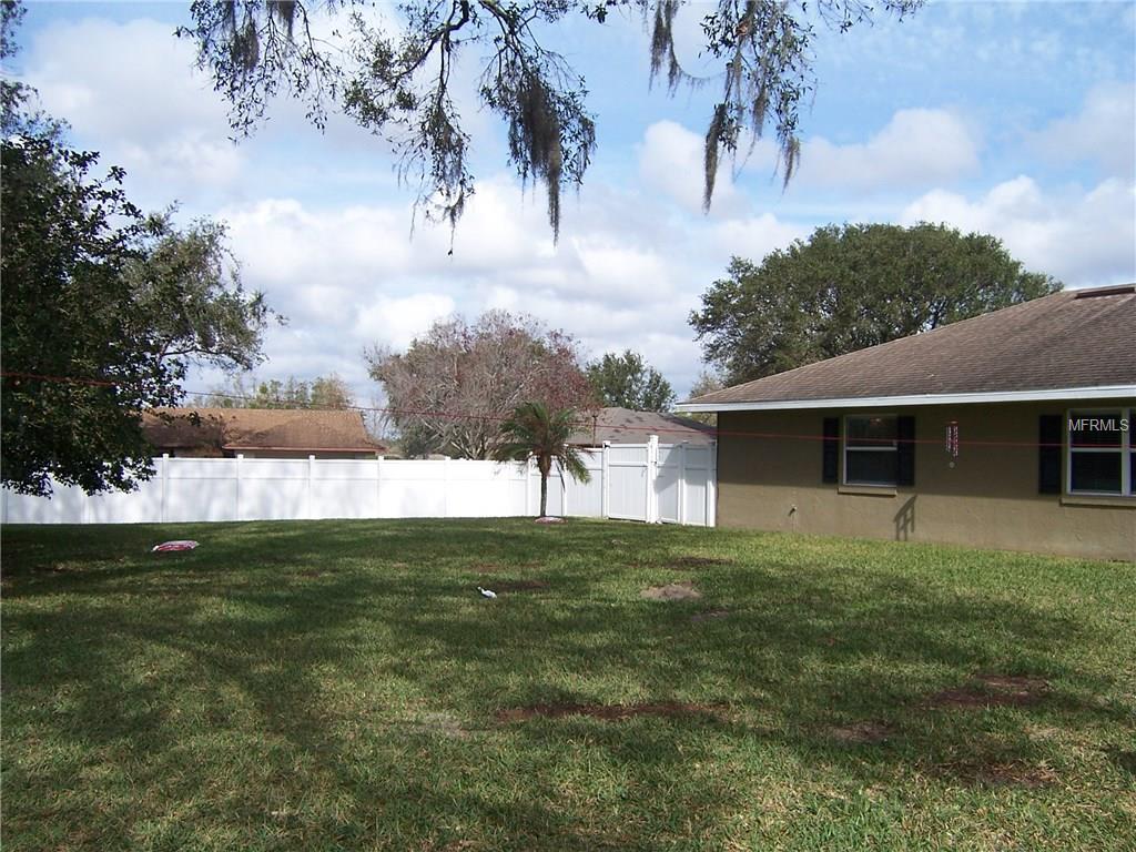 2158 TUDOR LANE, LAKELAND, Florida 33810, 2 Bedrooms Bedrooms, 5 Rooms Rooms,2 BathroomsBathrooms,Residential,For sale,TUDOR,L4725539