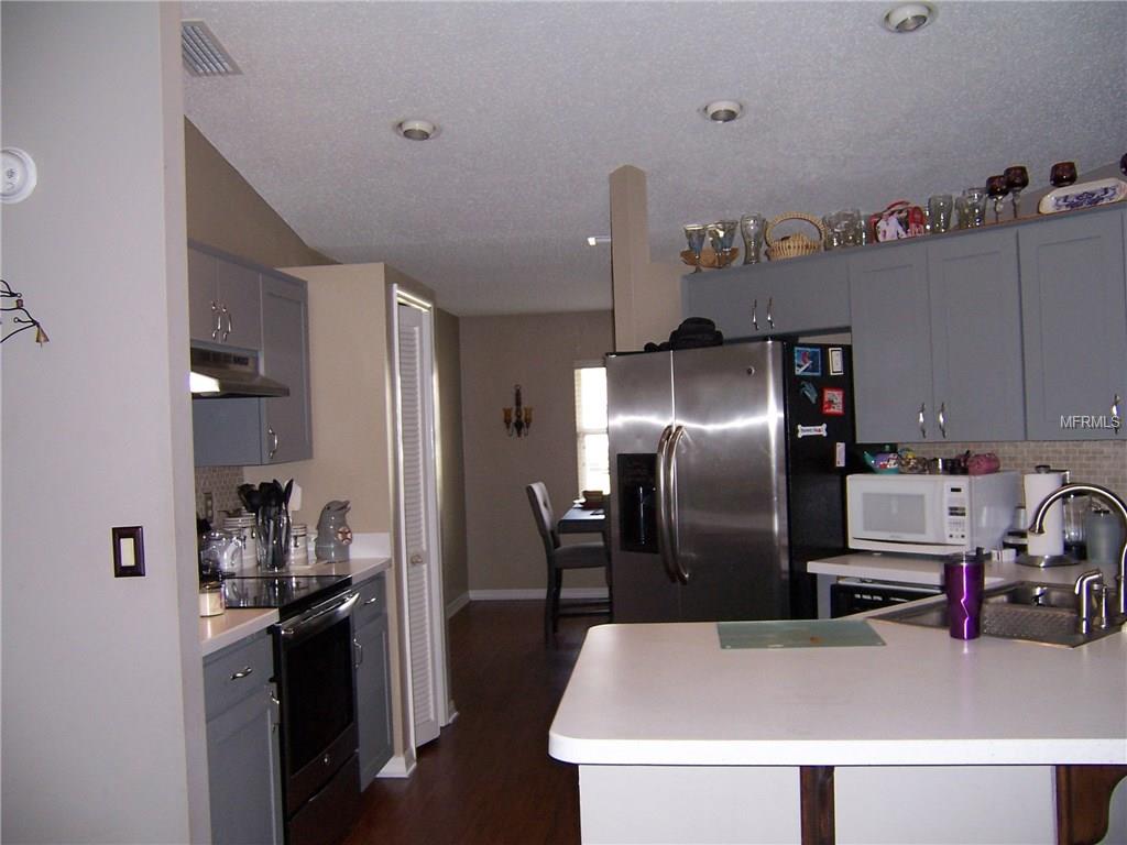 2158 TUDOR LANE, LAKELAND, Florida 33810, 2 Bedrooms Bedrooms, 5 Rooms Rooms,2 BathroomsBathrooms,Residential,For sale,TUDOR,L4725539