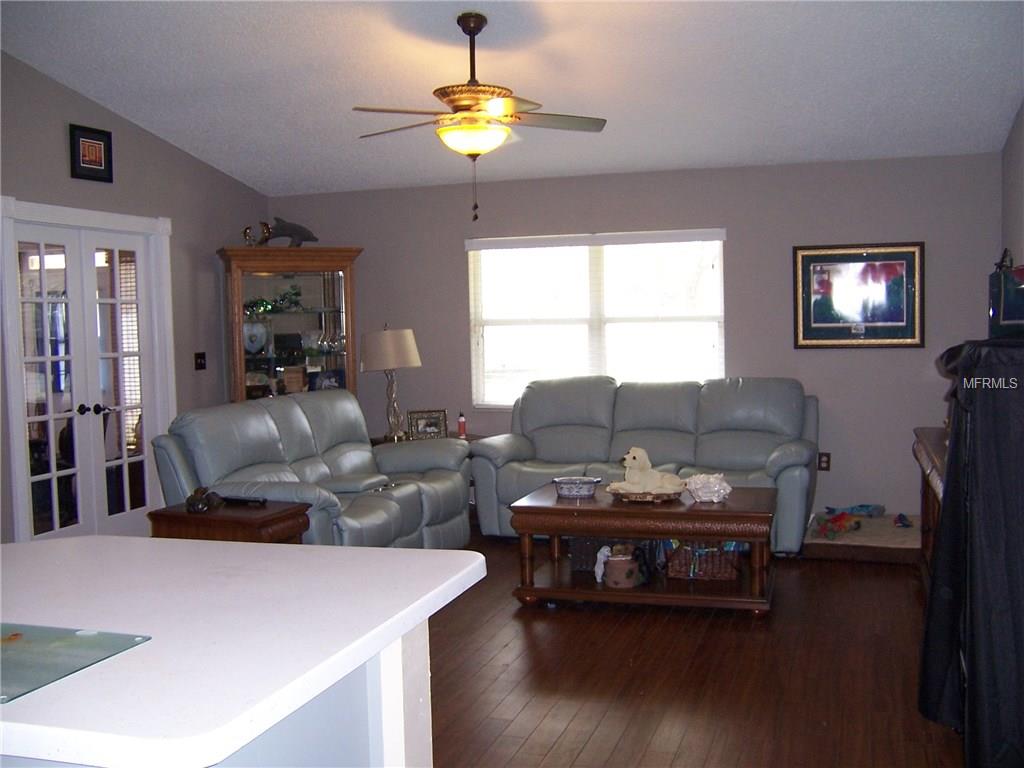 2158 TUDOR LANE, LAKELAND, Florida 33810, 2 Bedrooms Bedrooms, 5 Rooms Rooms,2 BathroomsBathrooms,Residential,For sale,TUDOR,L4725539