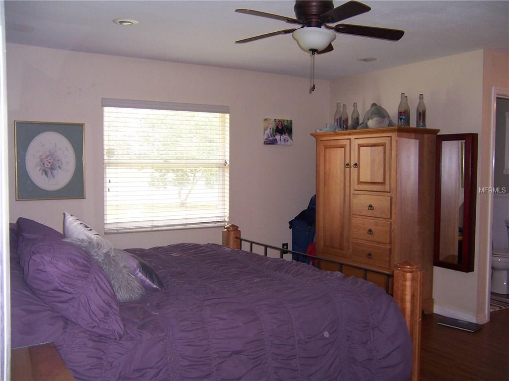 2158 TUDOR LANE, LAKELAND, Florida 33810, 2 Bedrooms Bedrooms, 5 Rooms Rooms,2 BathroomsBathrooms,Residential,For sale,TUDOR,L4725539