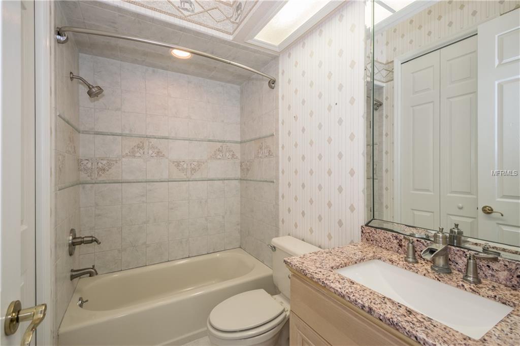 132 WYNDHAM DRIVE, WINTER HAVEN, Florida 33884, 5 Bedrooms Bedrooms, 13 Rooms Rooms,5 BathroomsBathrooms,Residential,For sale,WYNDHAM,P4716841